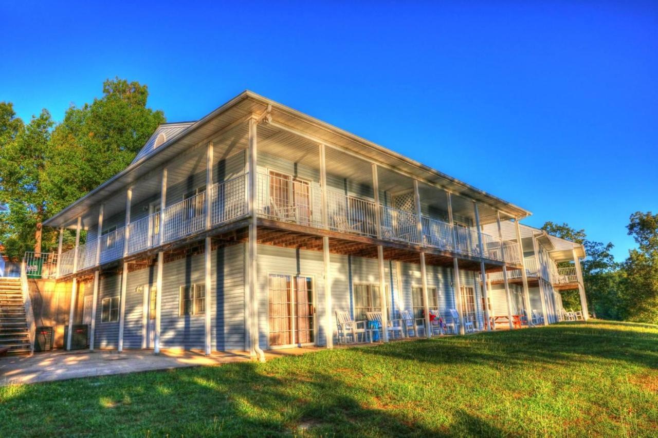 Crown Lake Resort & Spa Horseshoe Bend Bagian luar foto