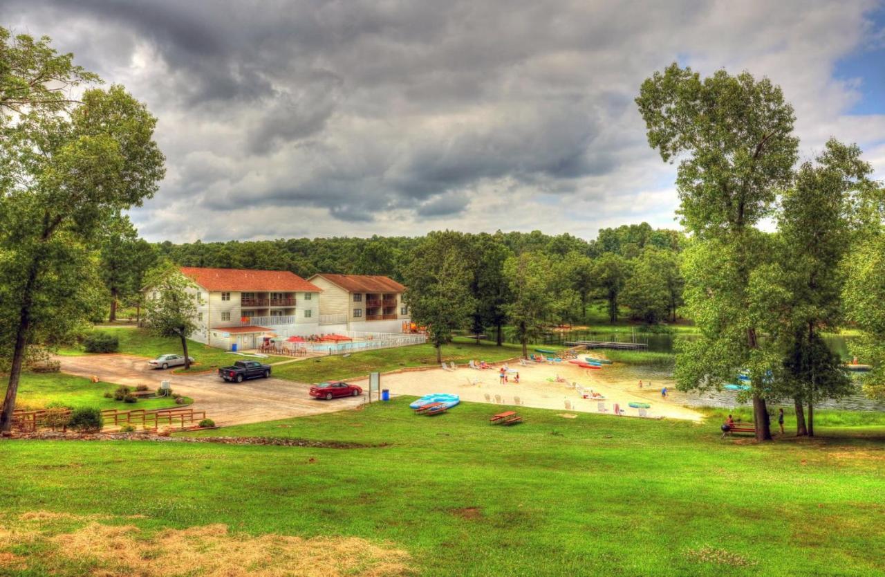 Crown Lake Resort & Spa Horseshoe Bend Bagian luar foto
